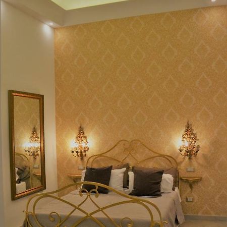 Domus Sanfelice Suite Napoli Exterior foto