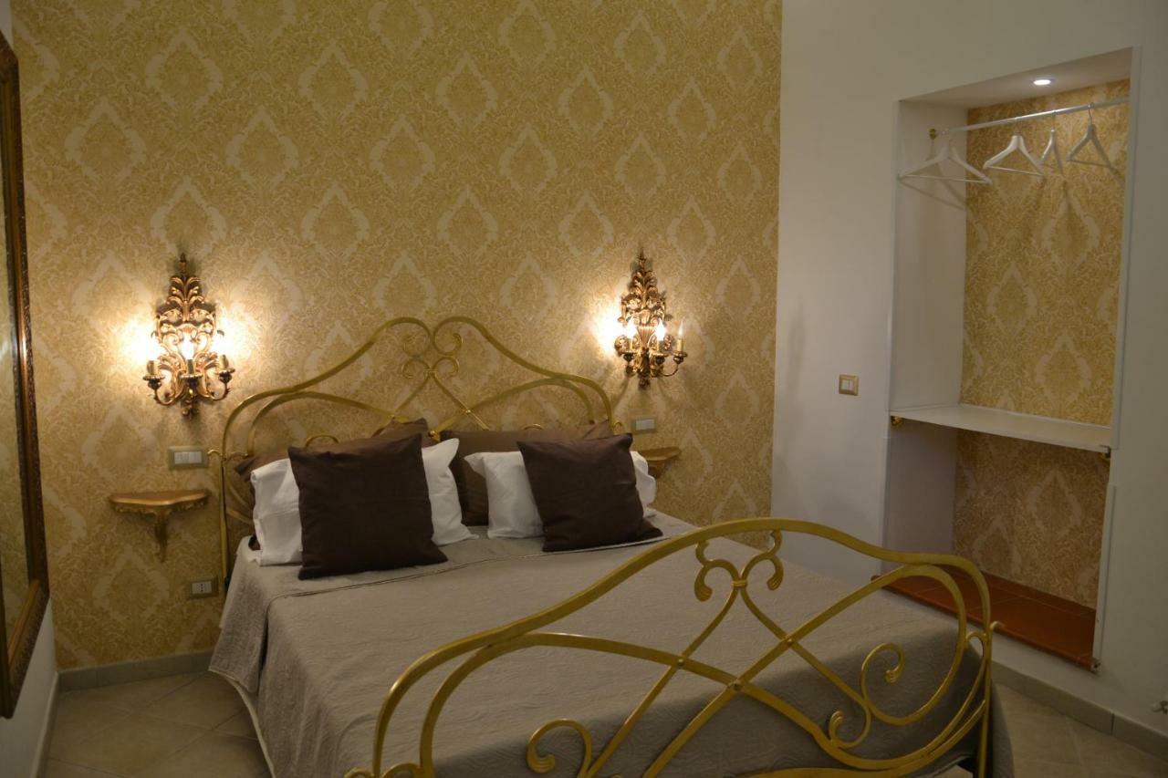Domus Sanfelice Suite Napoli Exterior foto
