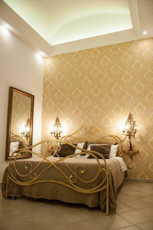 Domus Sanfelice Suite Napoli Exterior foto